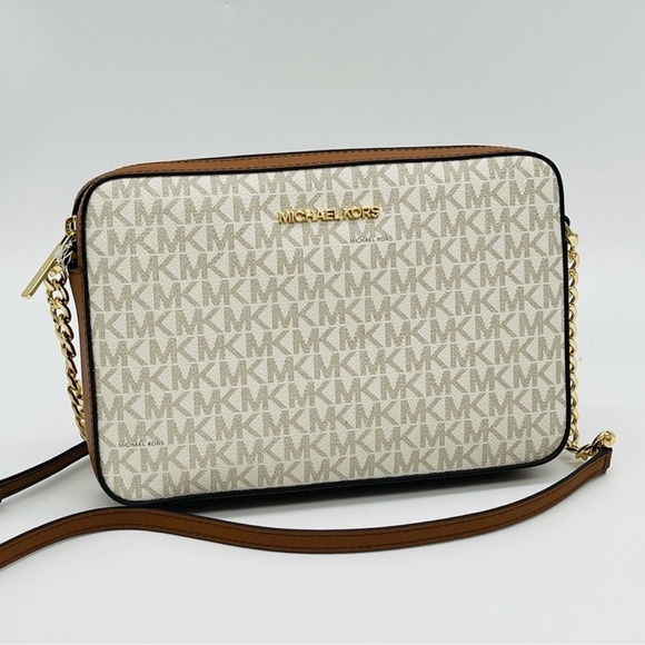 Michael Kors Bags Michael Kors Large Ew Crossbody Bag Vanilla Poshmark